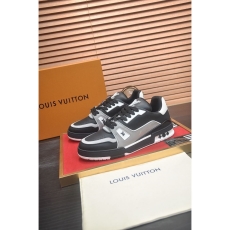 Louis Vuitton Trainer Sneaker